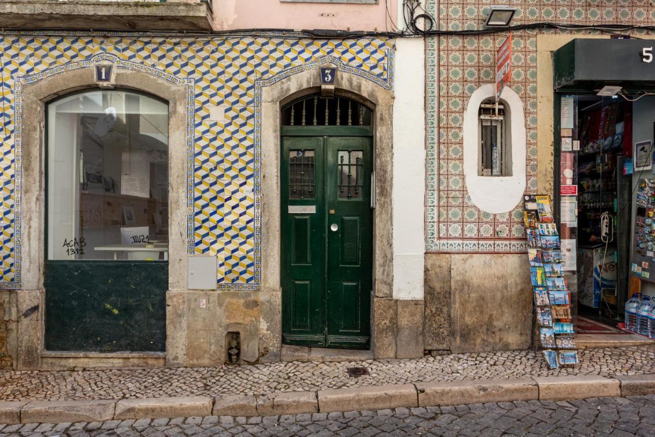 ALTIDO Chic 2BR Apt in Bairro Alto, 2mins to São Pedro de Alcântara viewpoint Lisboa Exterior foto